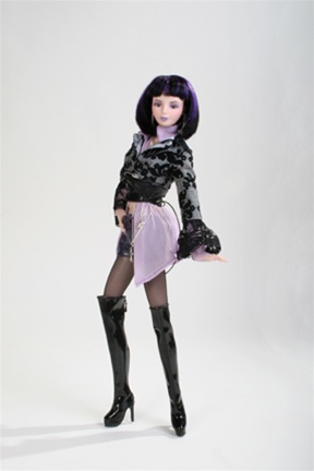 Urban® Vita - Goth - Love You To Pieces with Wig LE 100